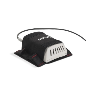 Aplikator płaski pola magnetycznego CPE2 w osłonie materiałowej.