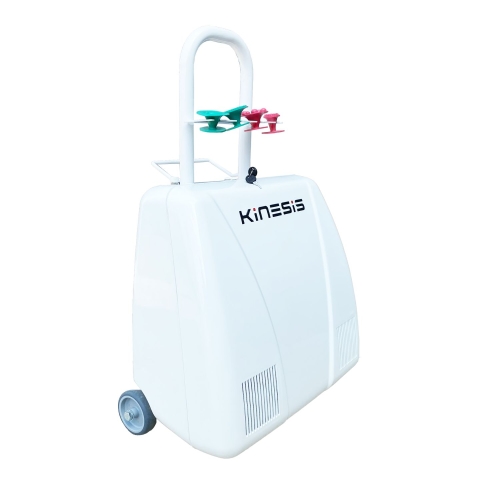 AquaBox widok z boku na kołach.