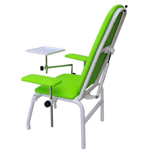 Fotel KF1 – widok z tyłu, stabilna konstrukcja z regulacją oparcia i podłokietników.