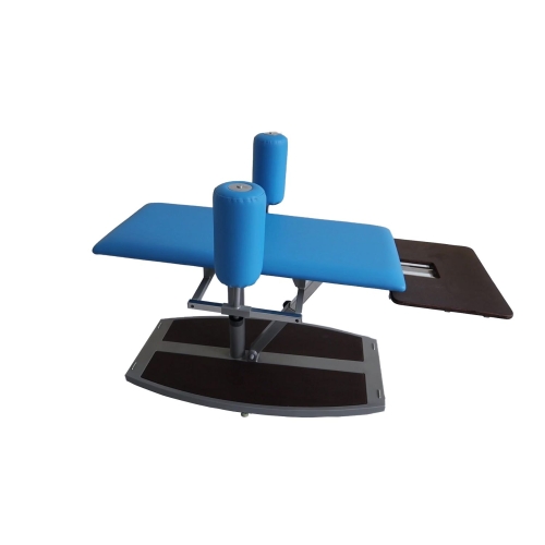 Gymnesis Circle AL z niebieską tapicerką, widok z góry na platformę z poduszkami bocznymi.