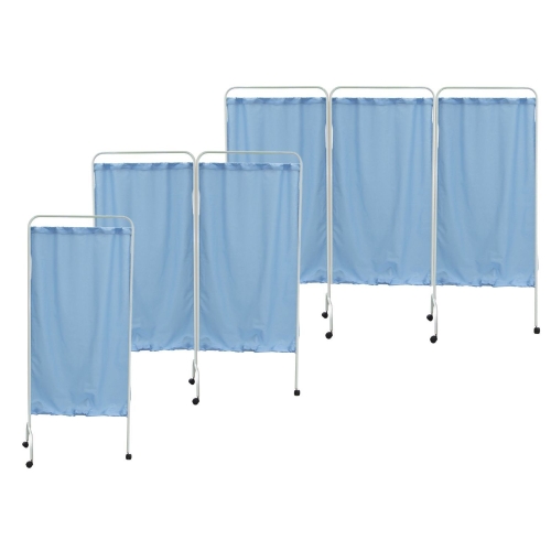 Parawan medyczny metalowy z niebieską zasłoną, przeznaczony do wydzielania przestrzeni w gabinecie.