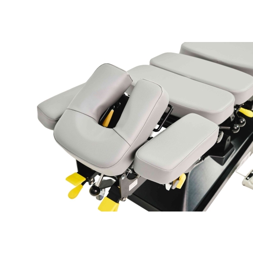 Segment zagłówka stołu Herrington 480 z regulacją i podłokietnikami.