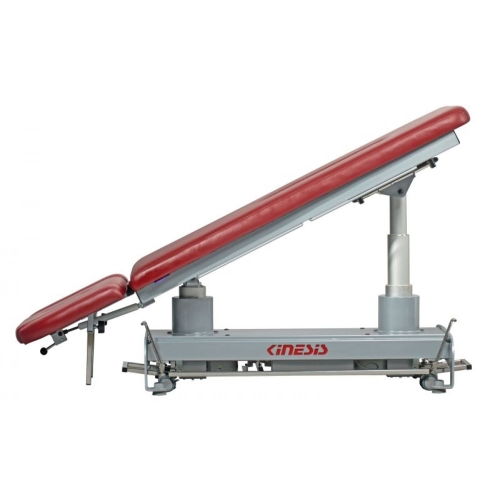 Stół rehabilitacyjny PERFECT II z odchyleniem leżyska do pozycji kołyskowej.