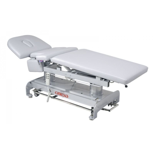 Stół PERFECT III KINESIS w układzie trzyczęściowym z podnoszoną sekcją zagłówka.