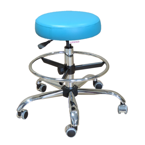Taboret lekarski CH3 z kółkami i podnóżkiem, z regulacją wysokości i turkusowym siedziskiem.